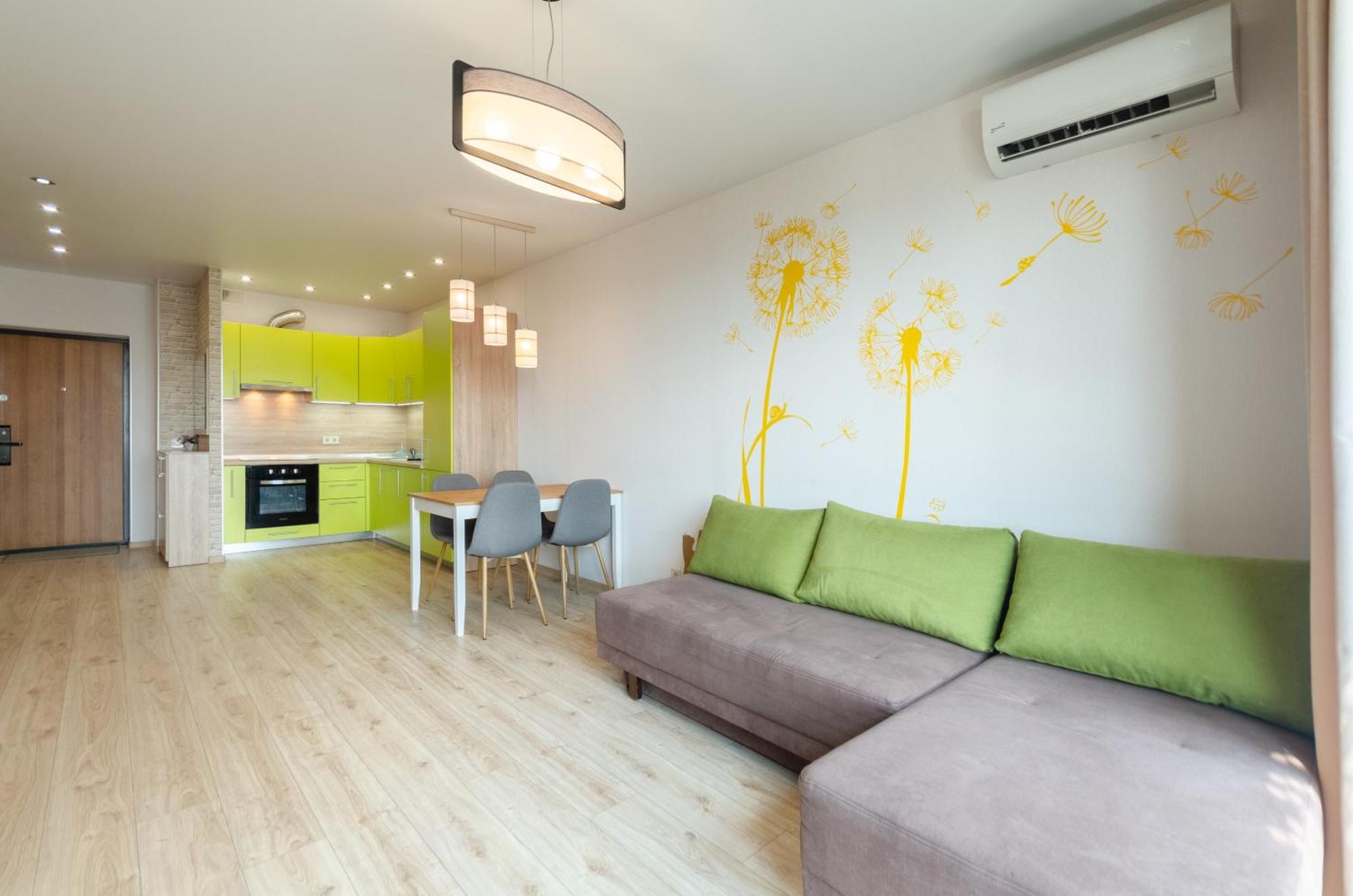 Petrovdom 41B-59B-90B-77B Stunning City View Apartments At Rc Kvartet, Central Railway Station Κίεβο Εξωτερικό φωτογραφία