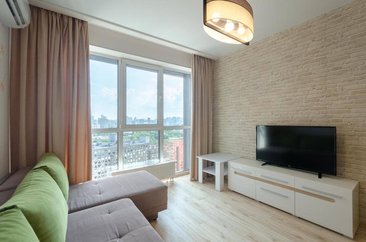 Petrovdom 41B-59B-90B-77B Stunning City View Apartments At Rc Kvartet, Central Railway Station Κίεβο Εξωτερικό φωτογραφία