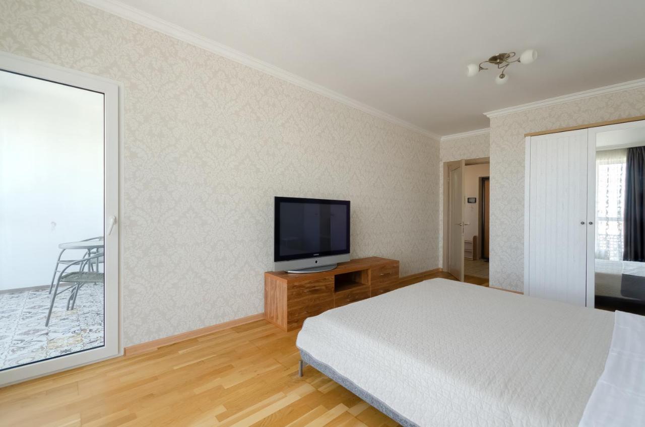 Petrovdom 41B-59B-90B-77B Stunning City View Apartments At Rc Kvartet, Central Railway Station Κίεβο Εξωτερικό φωτογραφία