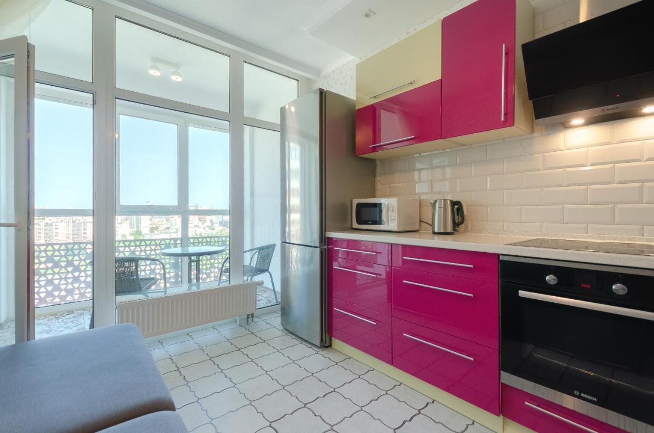 Petrovdom 41B-59B-90B-77B Stunning City View Apartments At Rc Kvartet, Central Railway Station Κίεβο Εξωτερικό φωτογραφία